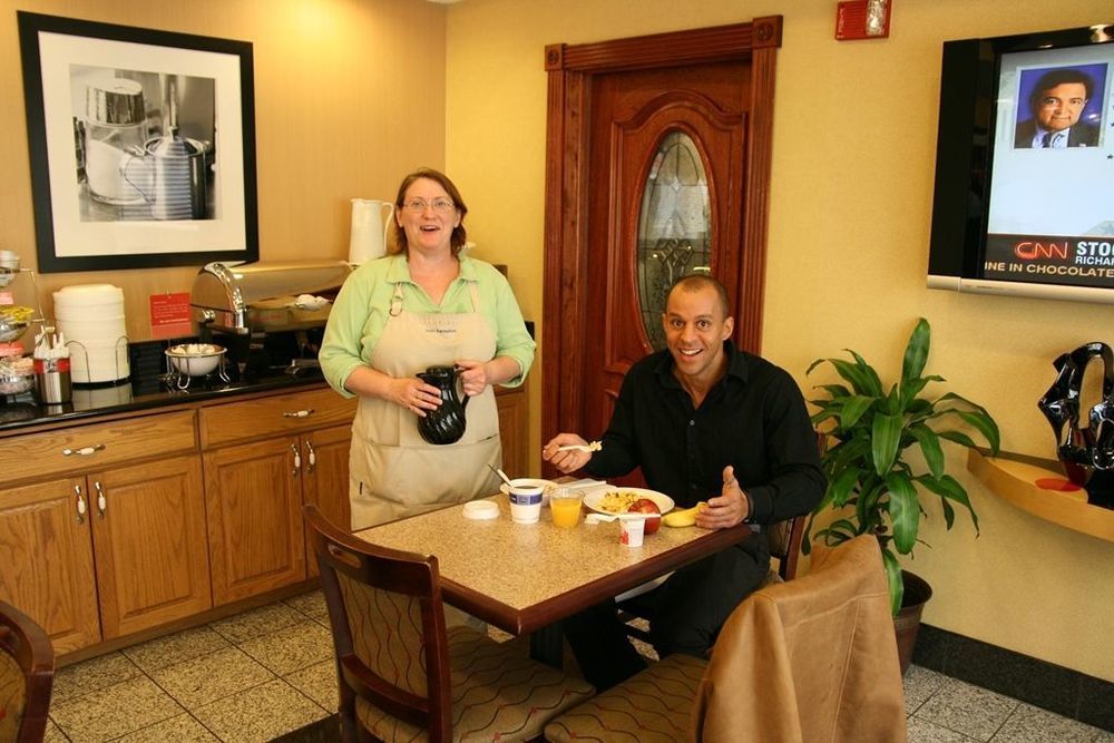 Comfort Inn Blue Ash North Restaurant bilde